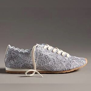 NWT Dolce Vita Lace Sneakers Scalloped Edge Lace-Up Boho Chic Shoes